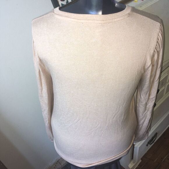 J Crew re-imagined beige scoop neck lightweight gathered sleeve top - Picture 2 of 4